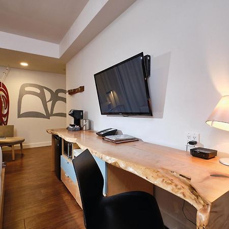 Skwachays Lodge فانكوفر الغرفة الصورة