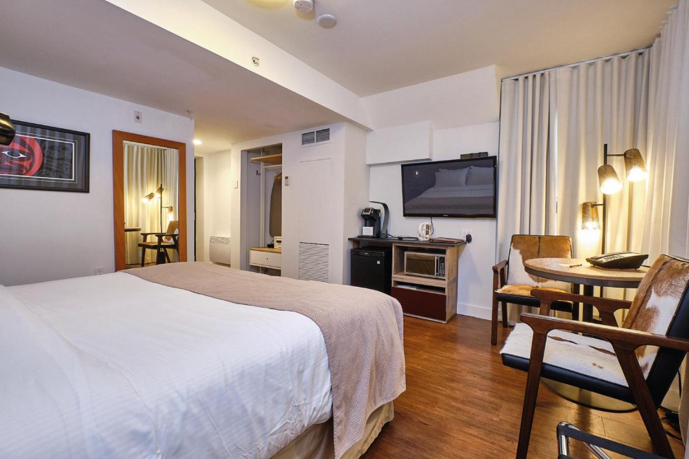 Skwachays Lodge فانكوفر الغرفة الصورة